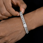 Iced Bubble Cuban Chain – ”Avalanche Links” Edition - The Gold Supply