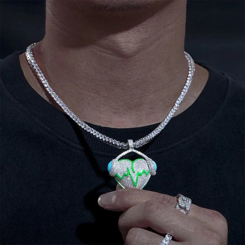 Moissanite Glow Heart Pendant – “Heartbeat Harmony” Edition - Shop Gold Supply