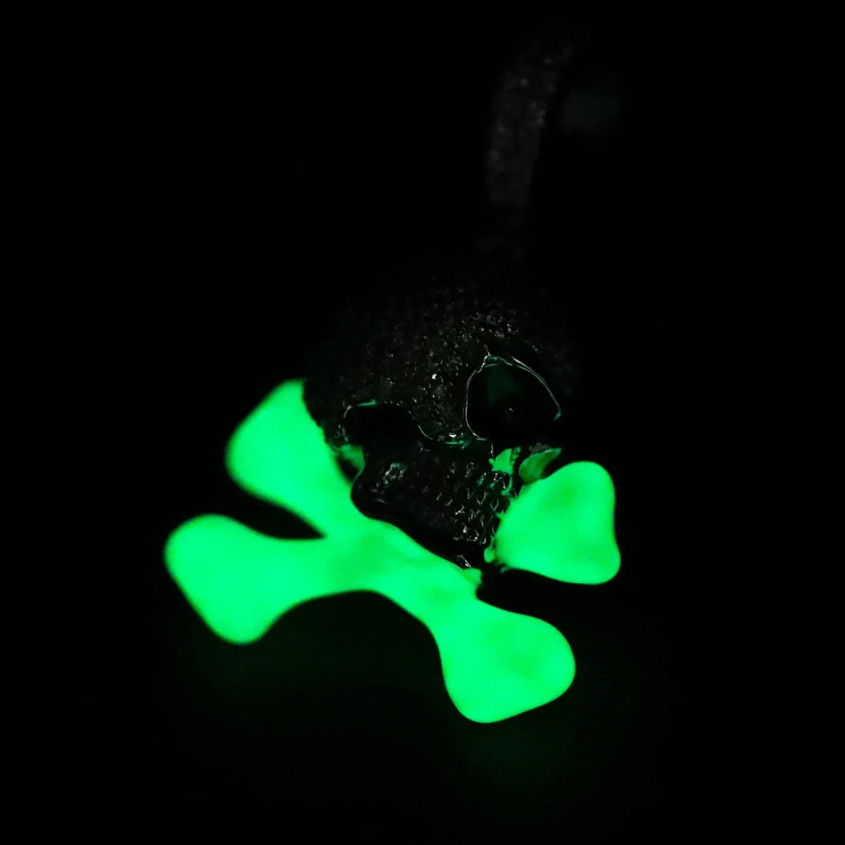 Moissanite Glow Skull & Crossbones Glow Pendant – “Toxic Drip” Edition - Shop Gold Supply